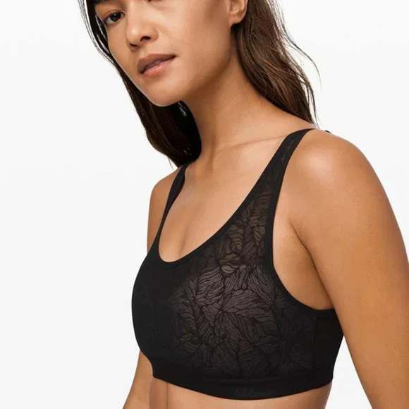 Lululemon Shadow Mesh Leaf Bra Black Lightweight Stretch Size Medium - Picture 1 of 9